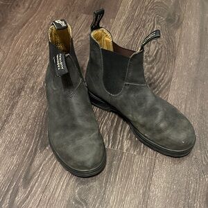 Blundstones rustic black AU 7 women US 10
